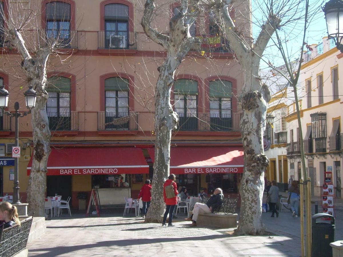 Medina Apartment And Parking Historical Center Sevilla Eksteriør bilde